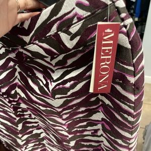 Skirt size 4